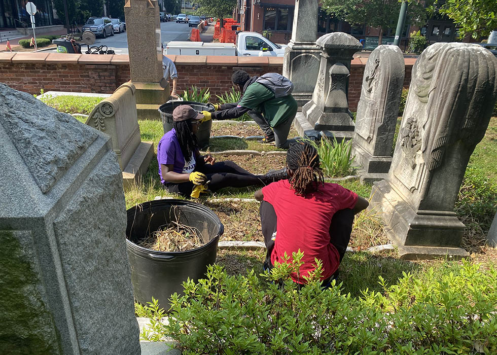 YLHT Oakland Cemetery June 2023 web